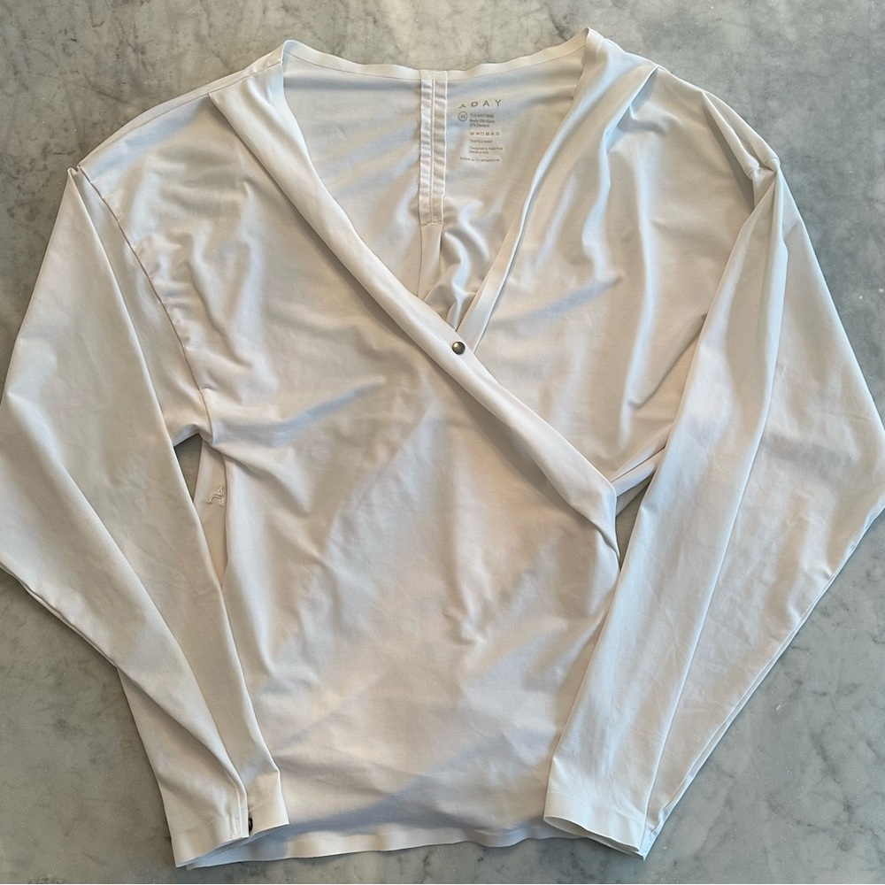Aday That’s A Wrap Shirt White XS Travel Blouse